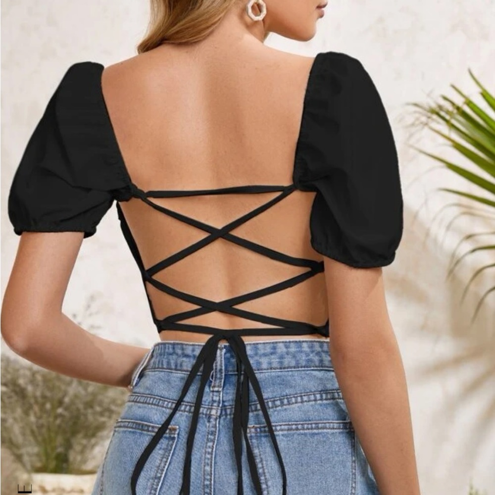 SHEIN CROPPED SHIRT